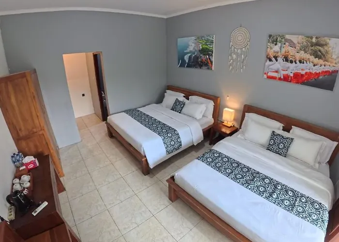 Ketapang Echo Guest house