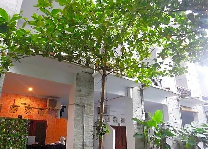 Ketapang Echo 招待所 3*